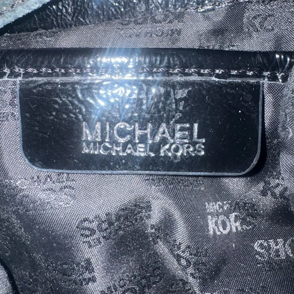 MICHAEL KORS Mock Snakeskin Black Shoulder Bag